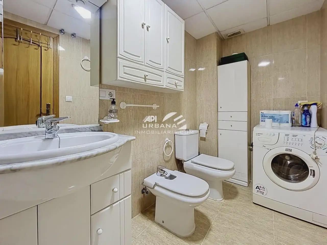 Apartamento de 2 habitaciones en Lucena en venta - 90.000 € (Ref: 10094891)
