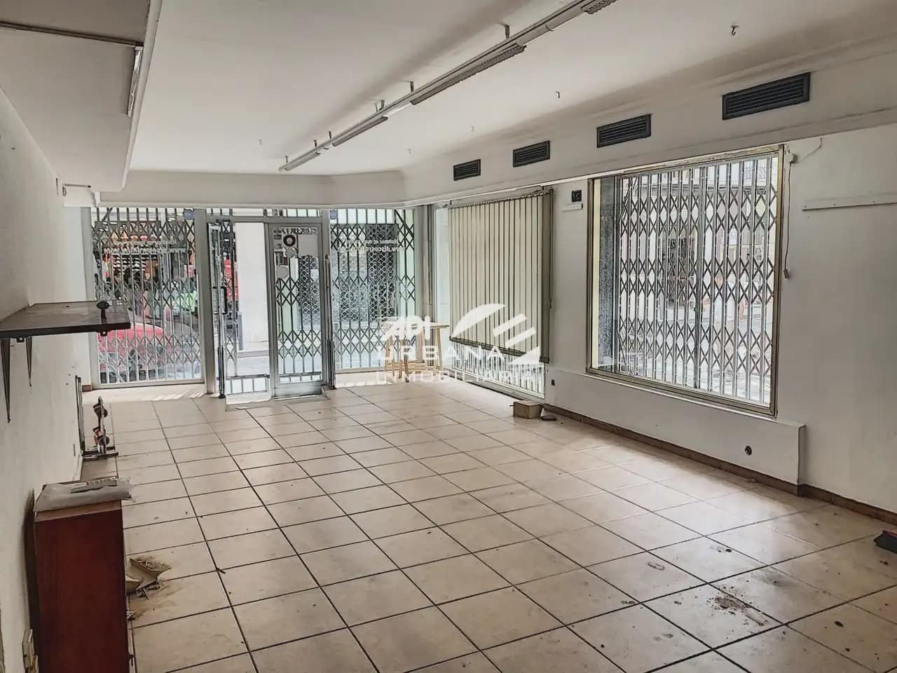 Erhverv til leje i Lucena - € 780 (Ref: 10095364)