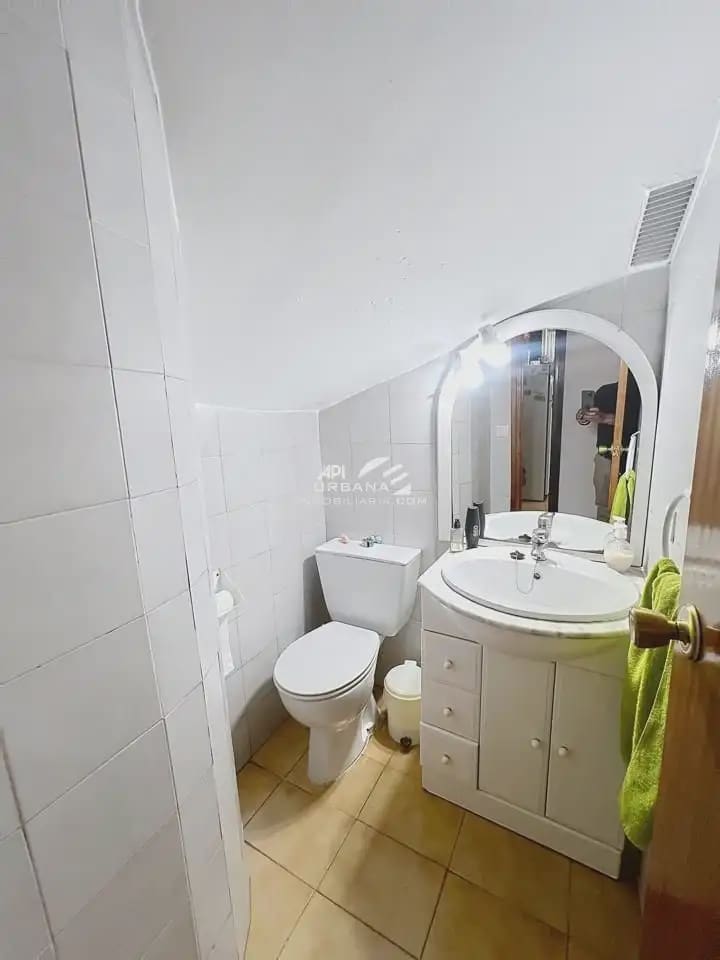 4 slaapkamer Huis te koop in Lucena - € 120.000 (Ref: 10099547)