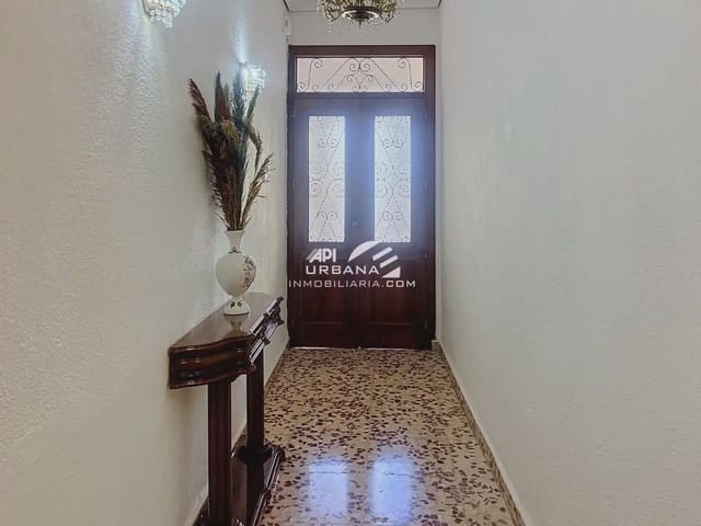 4 quarto Casa em Banda para venda em Lucena - 185 000 € (Ref: 10101421)