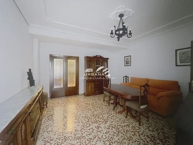 4 quarto Casa em Banda para venda em Lucena - 185 000 € (Ref: 10101421)