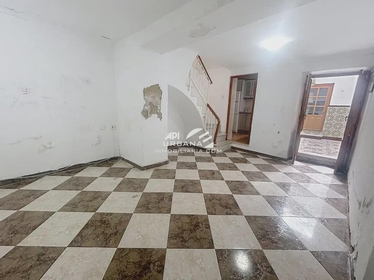 4 soverom Hus til salgs i Lucena - € 75 000 (Ref: 10134962)