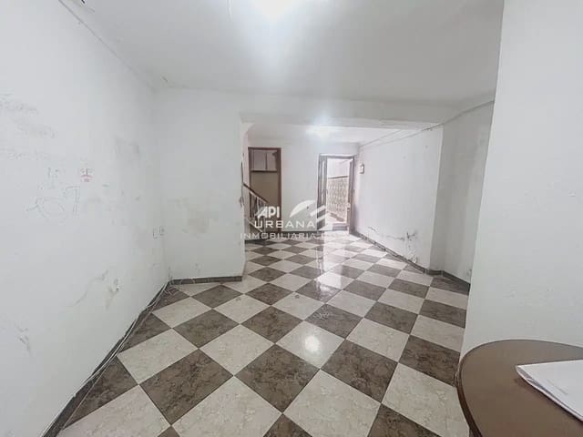 4 camera da letto Casa in vendita in Lucena - 75.000 € (Rif: 10134962)