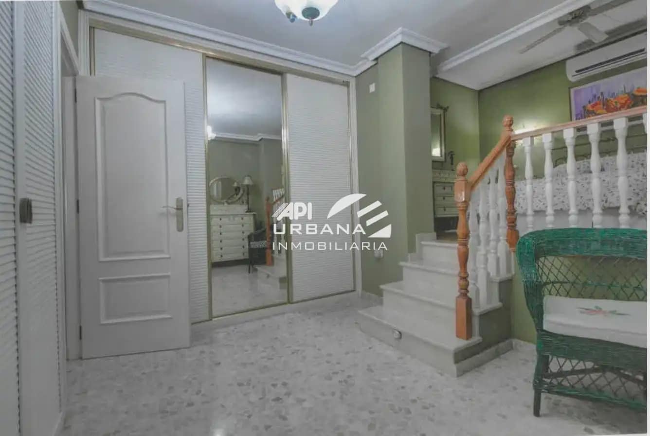 6 soverom Hus til salgs i Lucena med garasje - € 280 000 (Ref: 10144866)