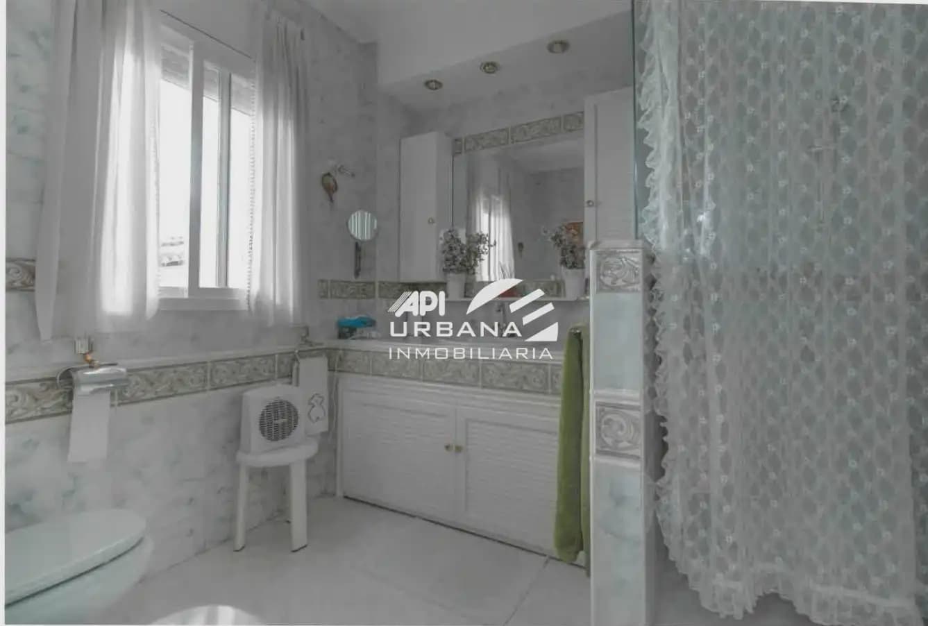6 soverom Hus til salgs i Lucena med garasje - € 280 000 (Ref: 10144866)