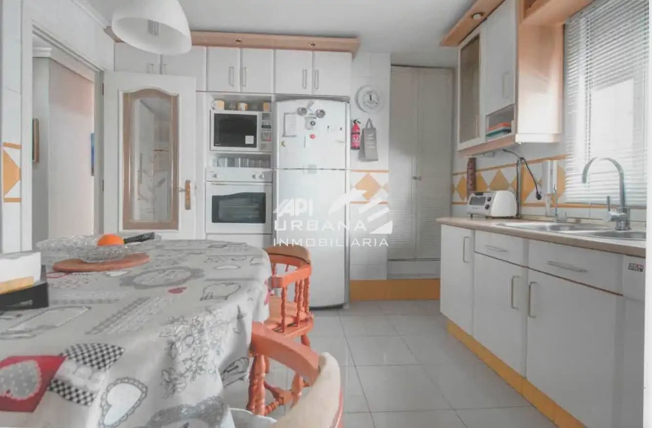 6 soverom Hus til salgs i Lucena med garasje - € 280 000 (Ref: 10144866)