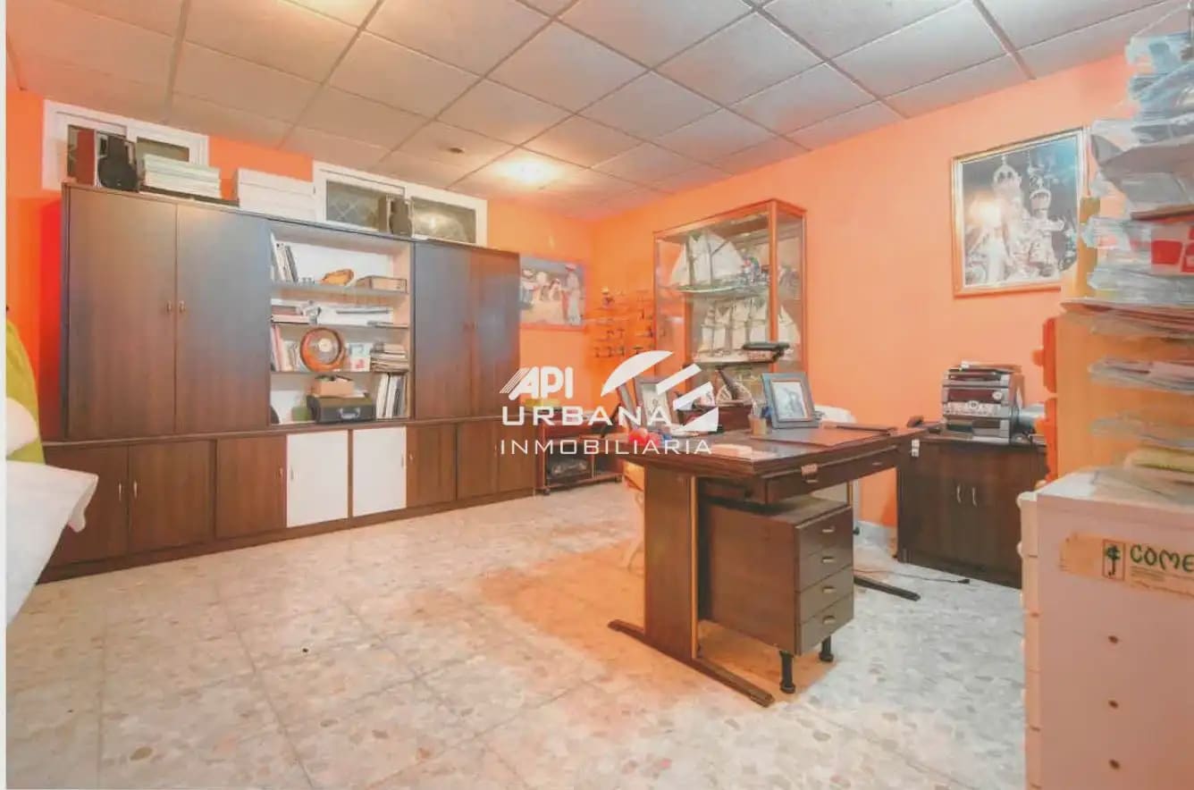 6 soverom Hus til salgs i Lucena med garasje - € 280 000 (Ref: 10144866)