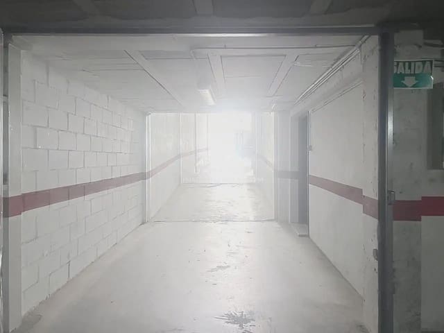 Garagem para venda em Lucena - 11 000 € (Ref: 10158387)