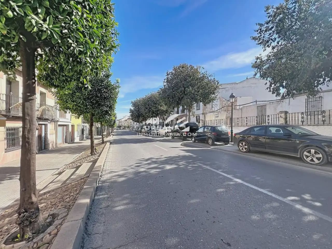 Garage for sale in Lucena - € 11,000 (Ref: 10158387)