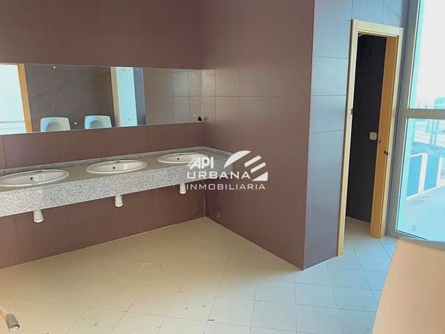 Oficina en Lucena en alquiler - 250 € (Ref: 10165198)
