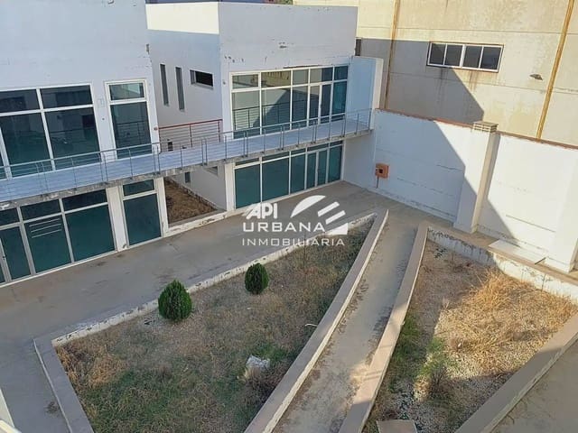 Oficina en Lucena en alquiler - 250 € (Ref: 10165198)