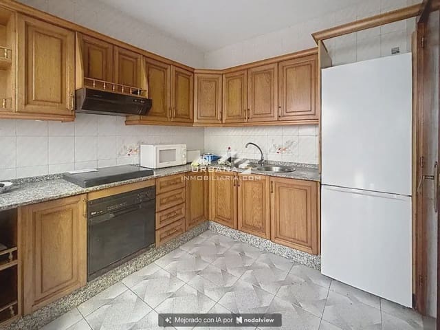 3 slaapkamer Huis te koop in Lucena met garage - € 168.000 (Ref: 10165506)