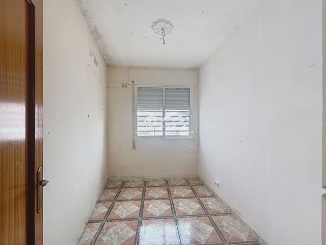 3 soverom Leilighet til salgs i Rute - € 70 000 (Ref: 10169081)