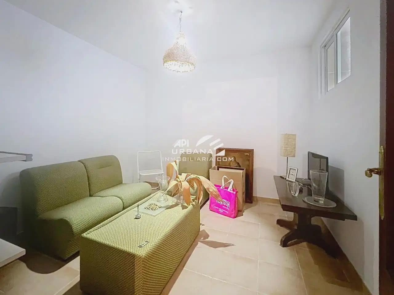Casa de 3 habitaciones en Lucena en venta - 220.000 € (Ref: 10172998)