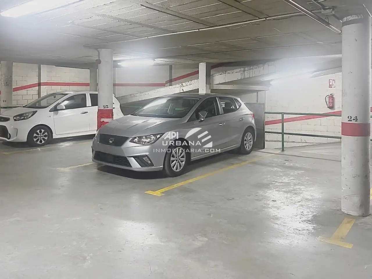 Autotalli myytävänä paikassa Lucena - 9 000 € (Ref: 10175539)