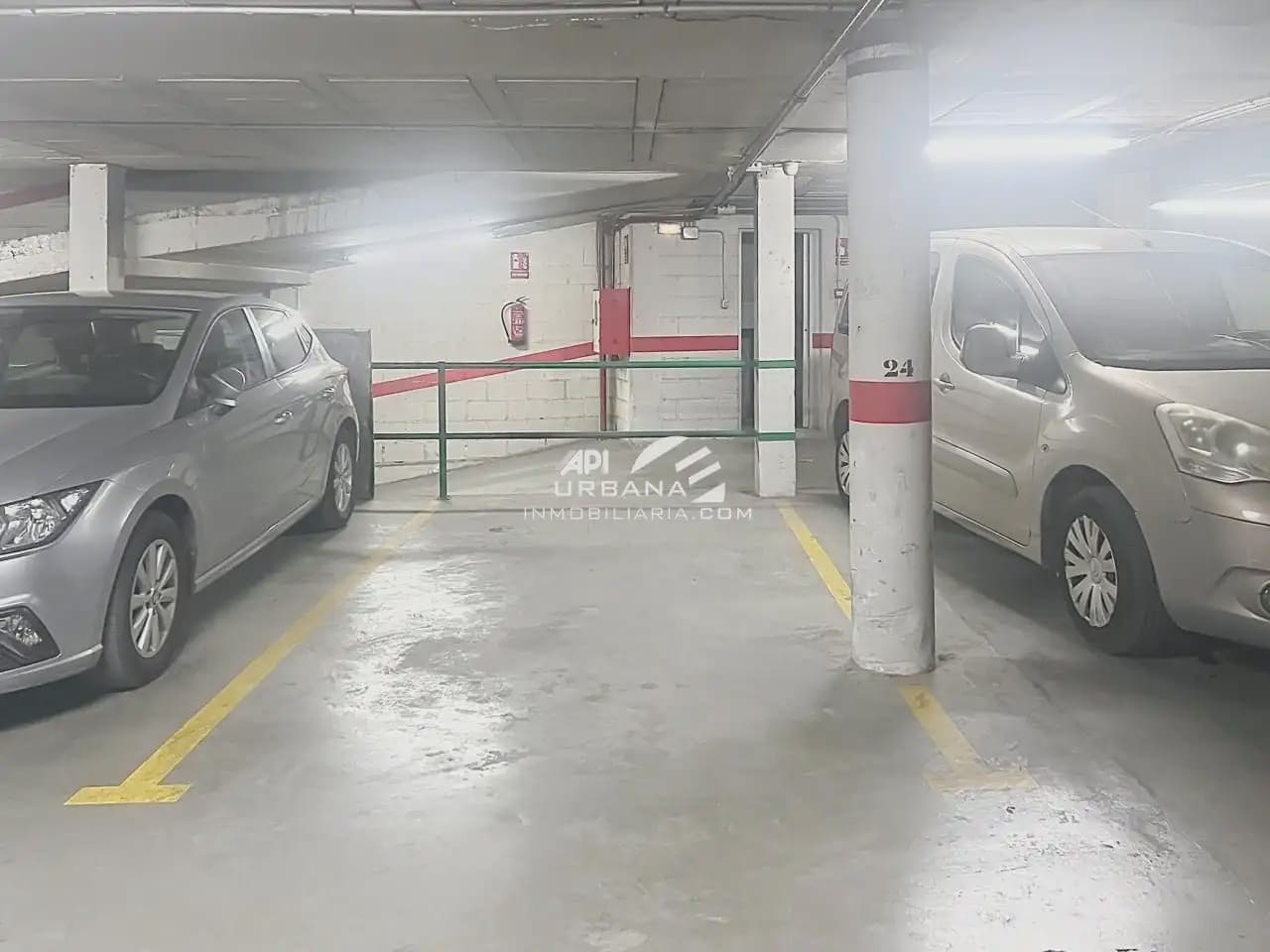 Autotalli myytävänä paikassa Lucena - 9 000 € (Ref: 10175539)