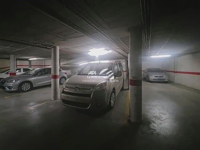 Autotalli myytävänä paikassa Lucena - 9 000 € (Ref: 10175539)