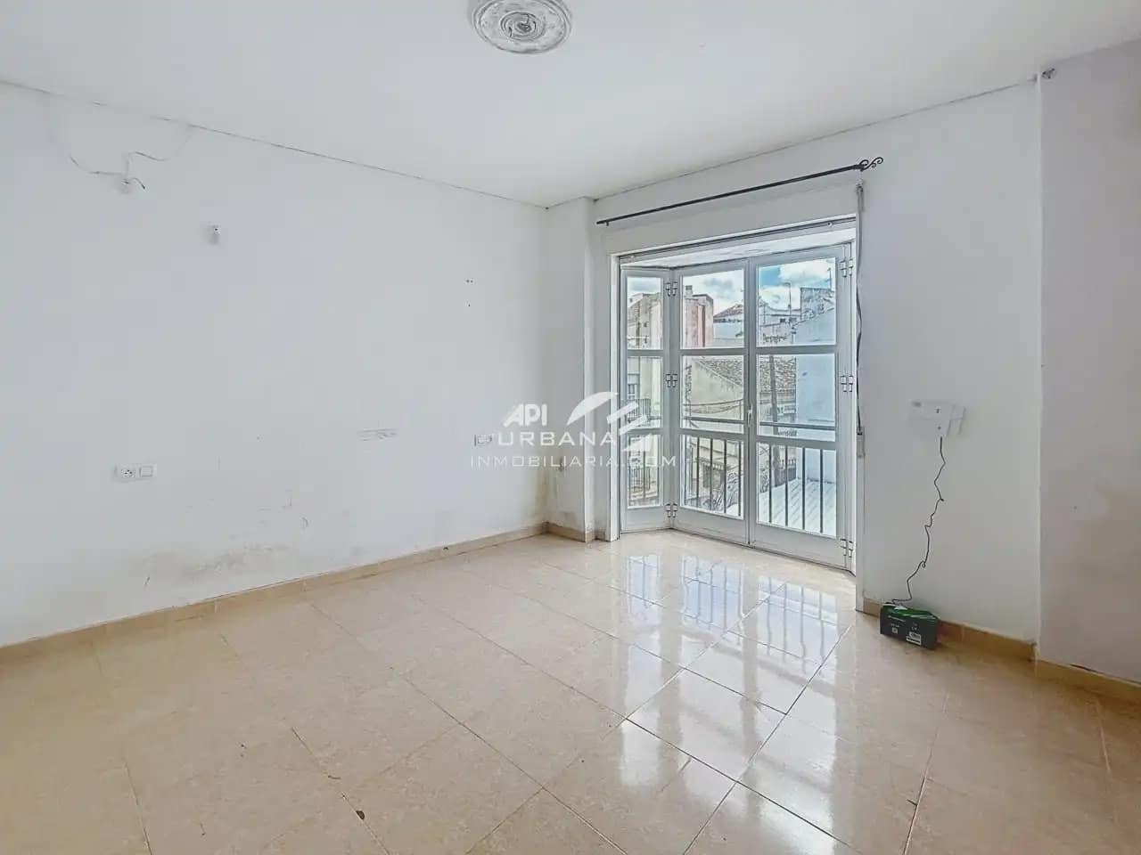 2 makuuhuone Asunto myytävänä paikassa Lucena - 89 000 € (Ref: 10183214)