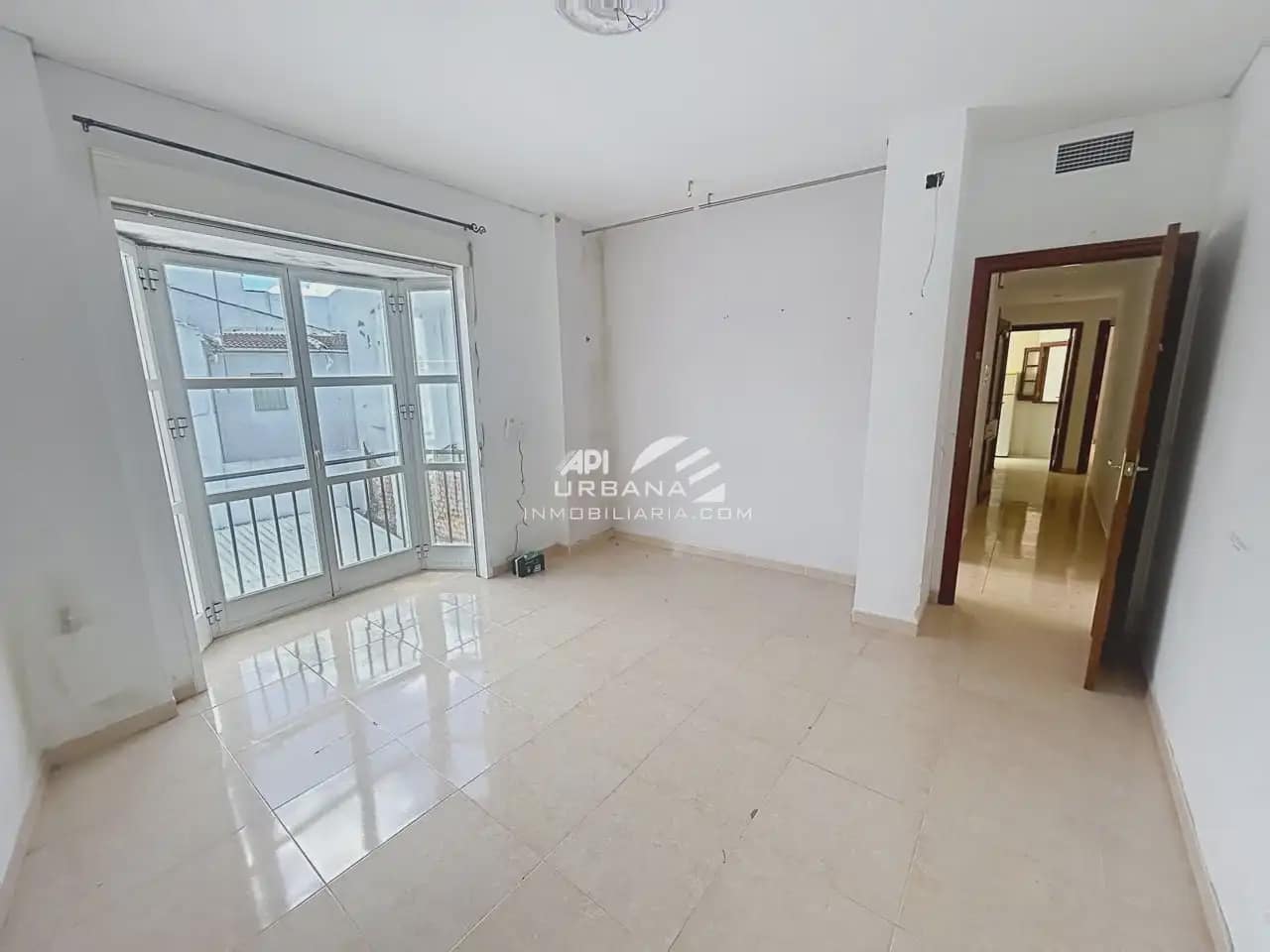 2 makuuhuone Asunto myytävänä paikassa Lucena - 89 000 € (Ref: 10183214)
