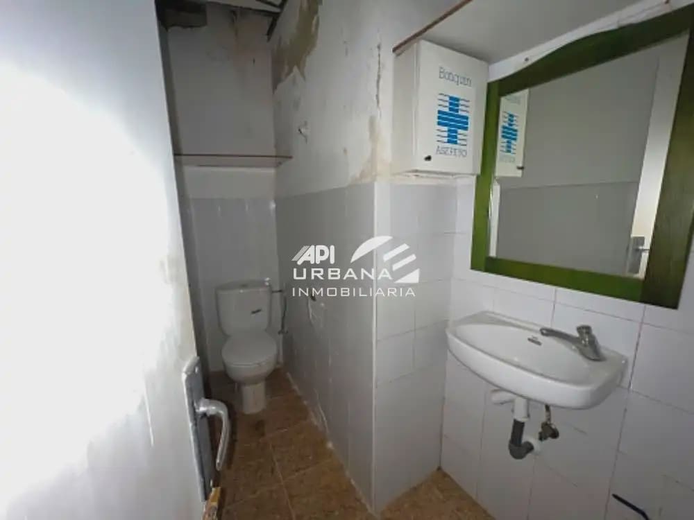 Comercial para venda em Montilla - 29 000 € (Ref: 9963584)