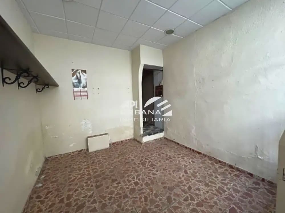 Comercial para venda em Montilla - 29 000 € (Ref: 9963584)