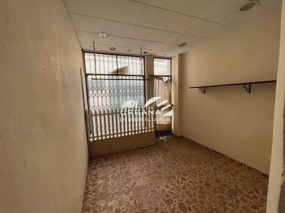 Comercial para venda em Montilla - 29 000 € (Ref: 9963584)