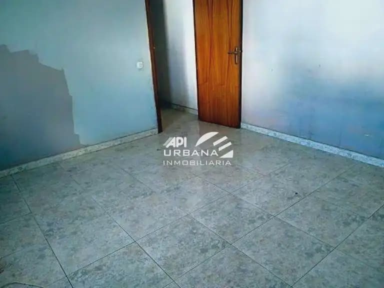 5 slaapkamer Rijtjeshuis te koop in Montilla - € 65.000 (Ref: 9963585)