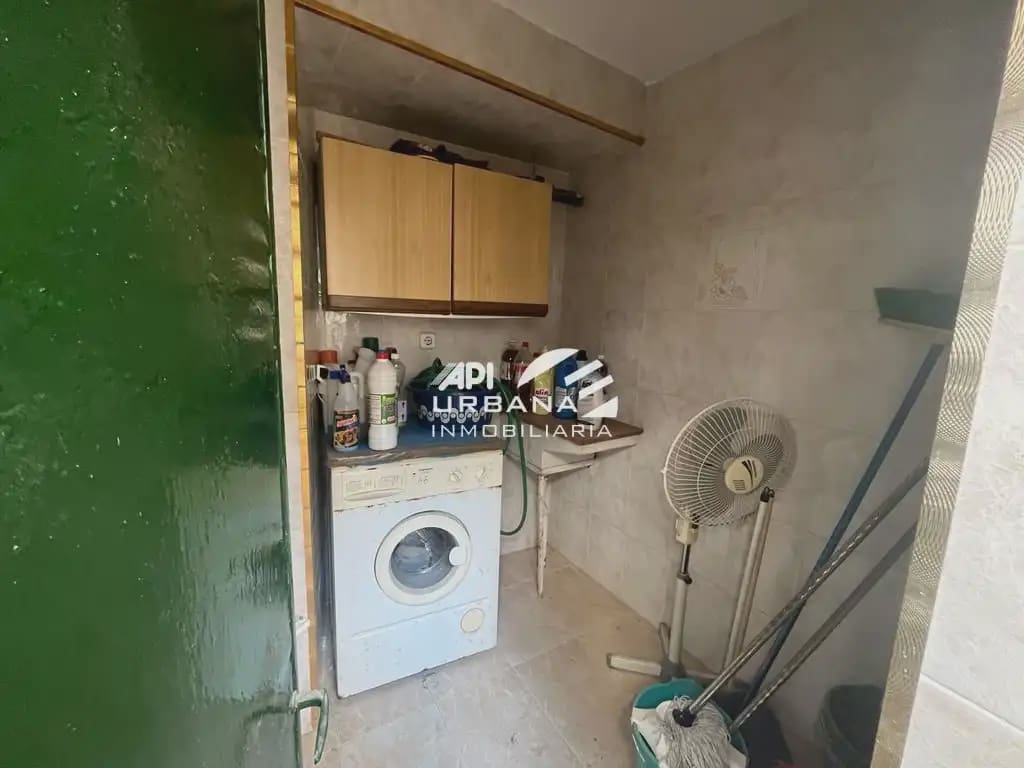 4 sypialnia Dom na sprzedaż w Lucena z garażem - 120 000 € (Ref: 9963586)
