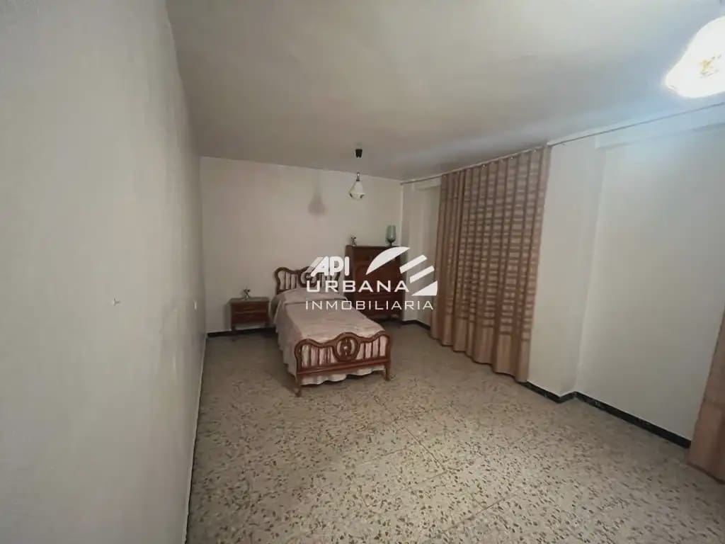 4 sypialnia Dom na sprzedaż w Lucena z garażem - 120 000 € (Ref: 9963586)