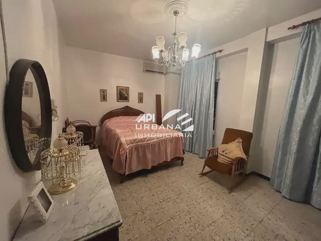 4 sypialnia Dom na sprzedaż w Lucena z garażem - 120 000 € (Ref: 9963586)
