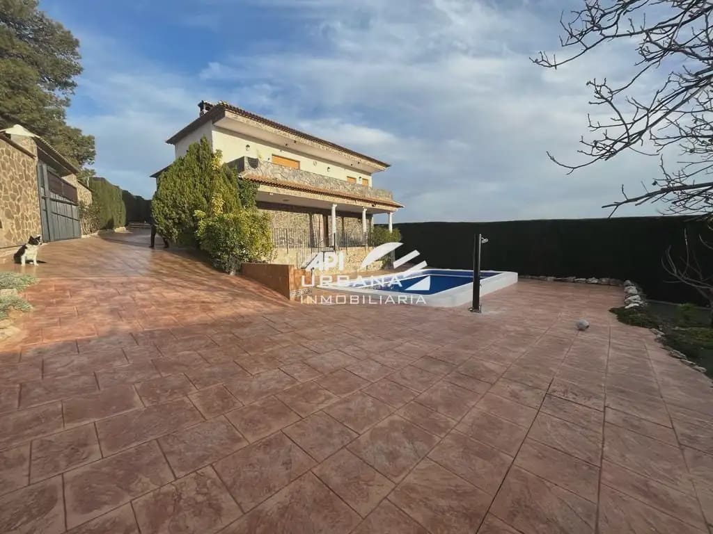 4 quarto Moradia para venda em Lucena com piscina garagem - 260 000 € (Ref: 9963590)