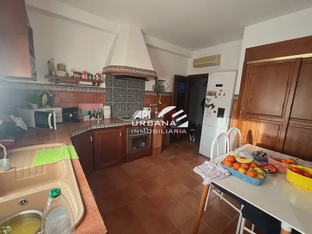 4 quarto Moradia para venda em Lucena com piscina garagem - 260 000 € (Ref: 9963590)