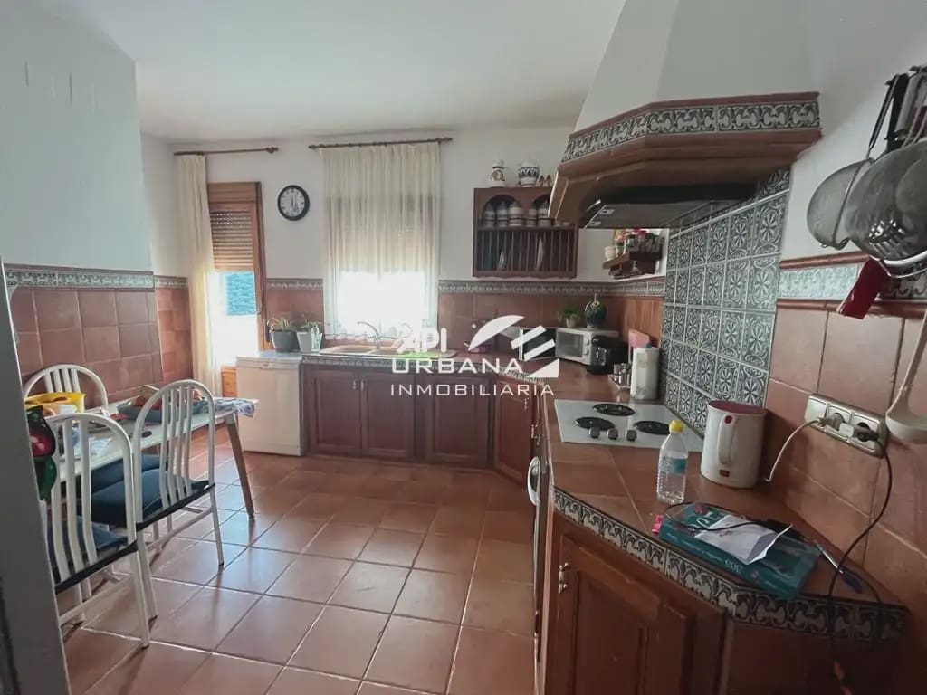 4 quarto Moradia para venda em Lucena com piscina garagem - 260 000 € (Ref: 9963590)