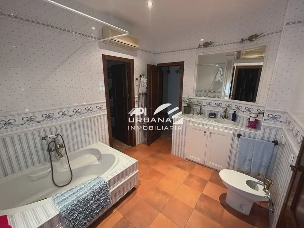 4 quarto Moradia para venda em Lucena com piscina garagem - 260 000 € (Ref: 9963590)