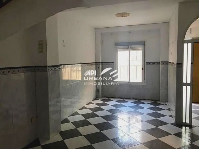 3 slaapkamer Villa te koop in Moriles - € 59.000 (Ref: 9963591)