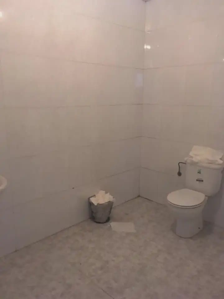 Commercieel te koop in Lucena - € 210.000 (Ref: 9963592)