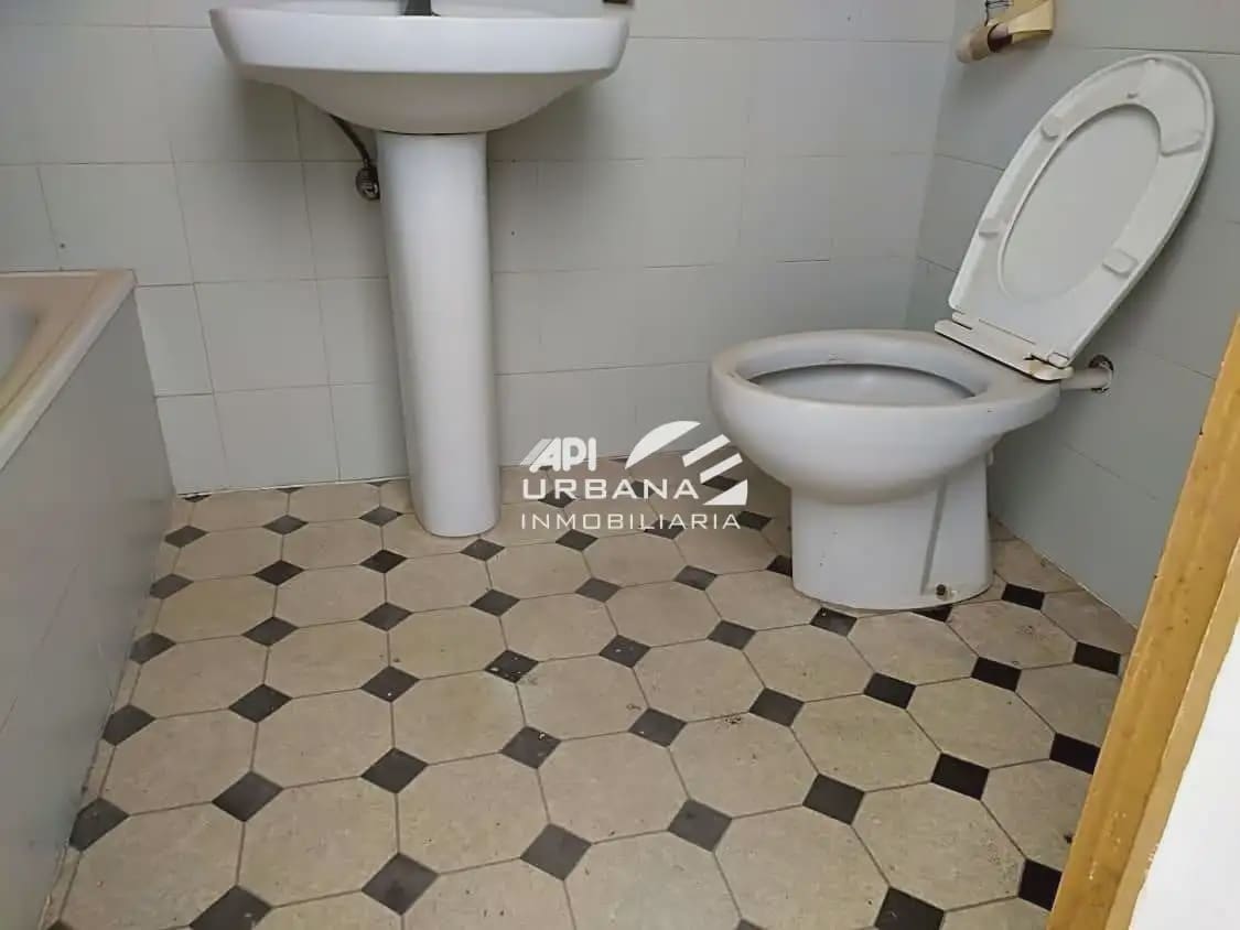 4 slaapkamer Huis te koop in Espejo - € 18.000 (Ref: 9963595)