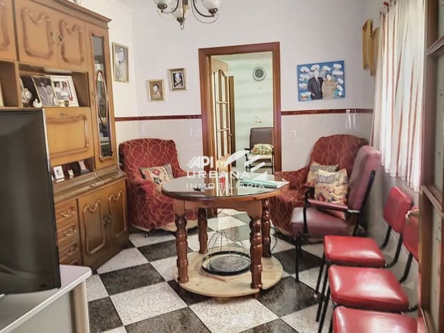 5 soveværelse Byhus til salg i Monturque - € 196.000 (Ref: 9963599)