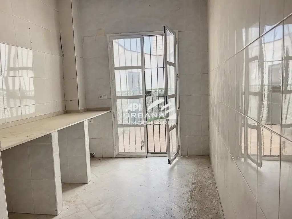5 Zimmer Haus zu verkaufen in Puente Genil - 109.000 € (Ref: 9963601)