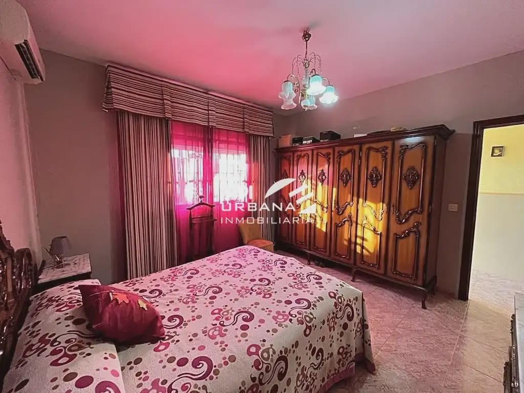 3 Zimmer Villa zu verkaufen in Lucena mit Garage - 200.000 € (Ref: 9963602)