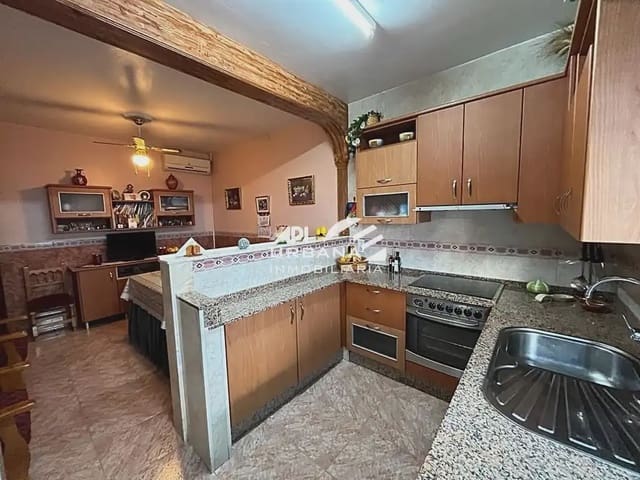 3 soveværelse Villa til salg i Lucena med garage - € 200.000 (Ref: 9963602)