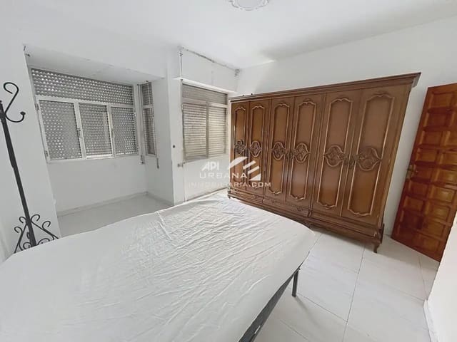 4 chambre Appartement à vendre à Lucena - 270 000 € (Ref: 9963606)