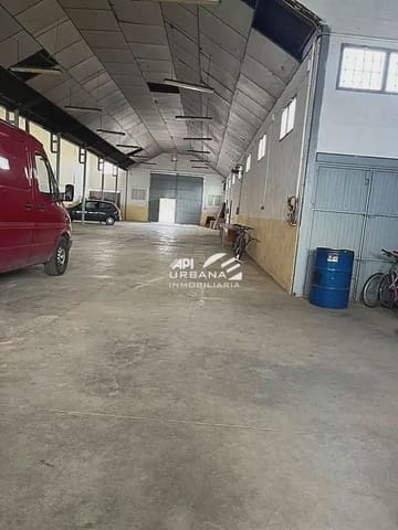 Commercieel te koop in Lucena - € 350.000 (Ref: 9963608)