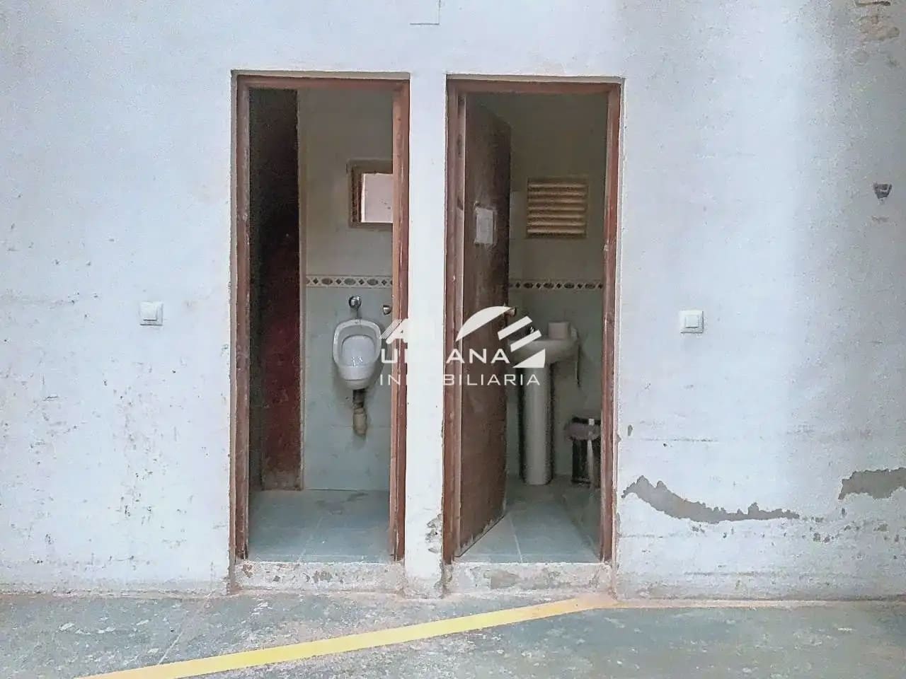 Commercial for sale in Lucena - € 230,000 (Ref: 9963615)