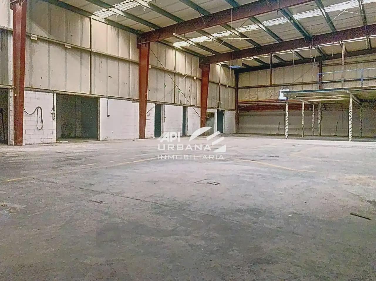 Commercial for sale in Lucena - € 230,000 (Ref: 9963615)