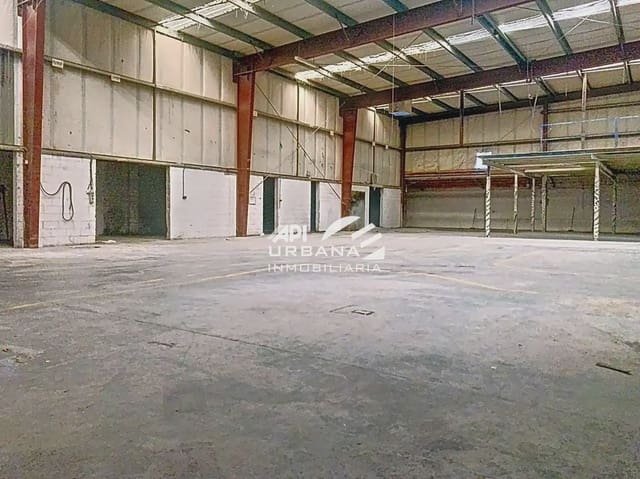Commercieel te koop in Lucena - € 230.000 (Ref: 9963615)