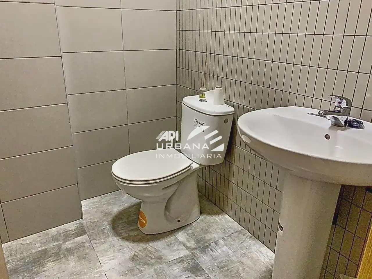 Gewerbe zu verkaufen in Lucena - 47.000 € (Ref: 9963616)