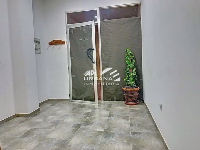Local Comercial en Lucena en venta - 47.000 € (Ref: 9963616)