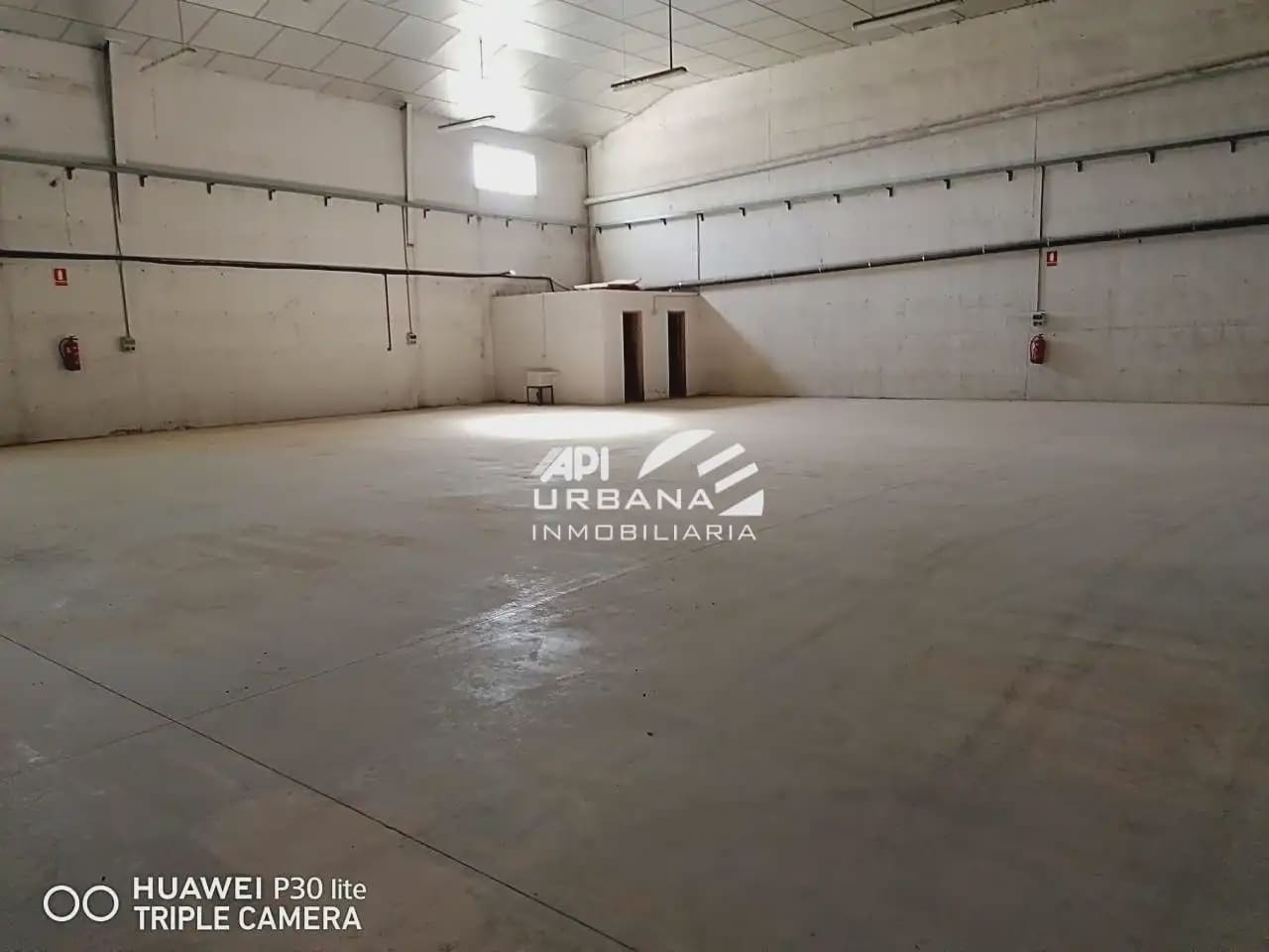 Local Commercial à vendre à Lucena - 320 000 € (Ref: 9963619)