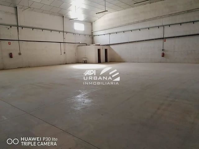 Commercial for sale in Lucena - € 320,000 (Ref: 9963619)